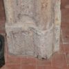 Antico camino in pietra arenaria grigia
